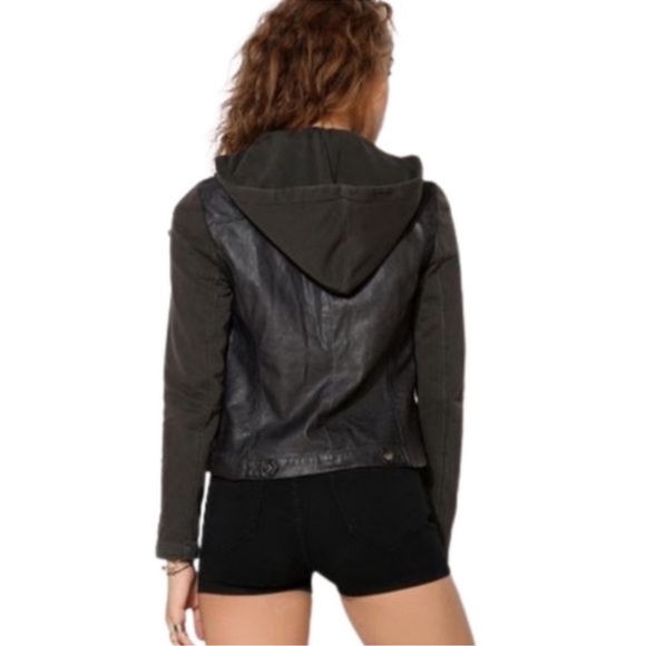 SILENCE AND NOISE Women's Vegan Leather Moto Jacket￨Size Large - Picture 2 of 16